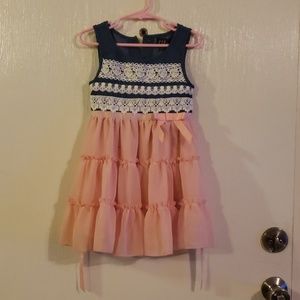 Girls sz 4 dress
